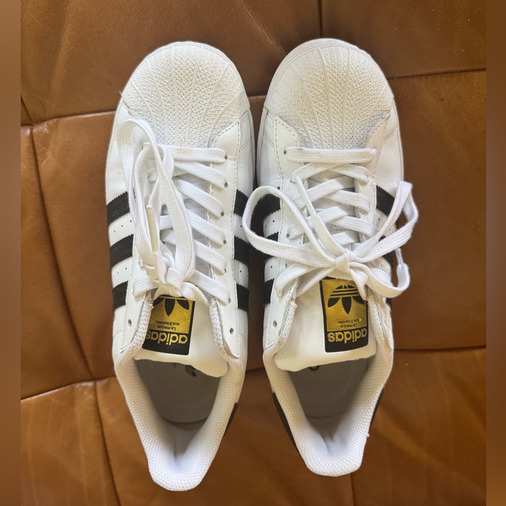 Adidas White superstar Sneakers with Black Stripes and Gold Accent size 8.5 W